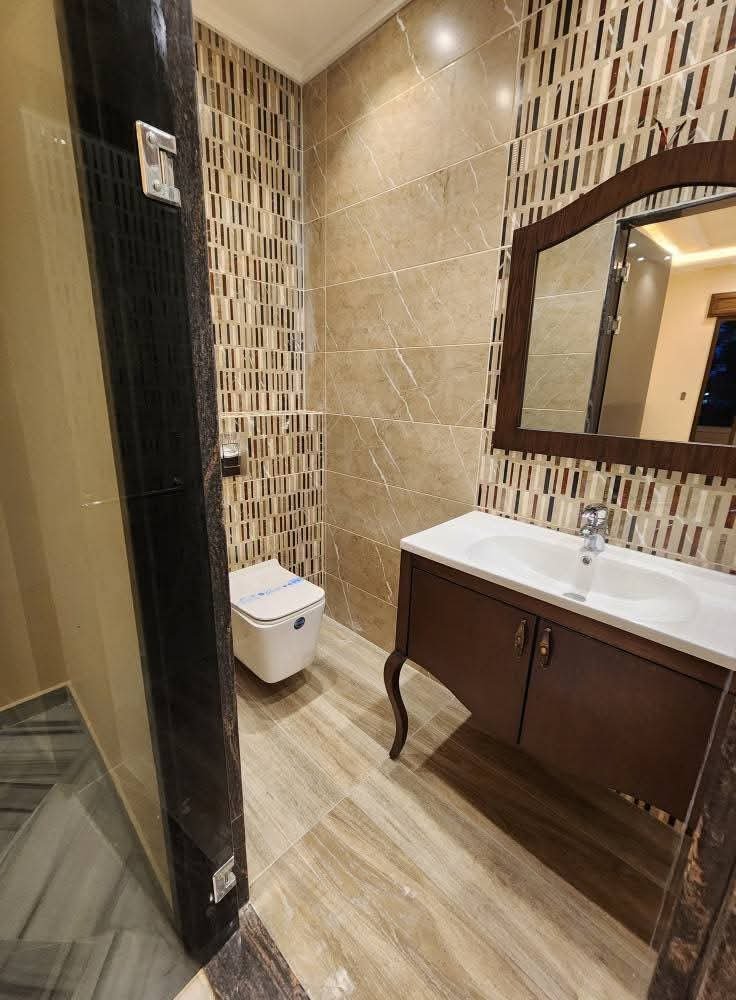 WhatsApp Image 2025-02-23 at 9.22.03 PM (2)