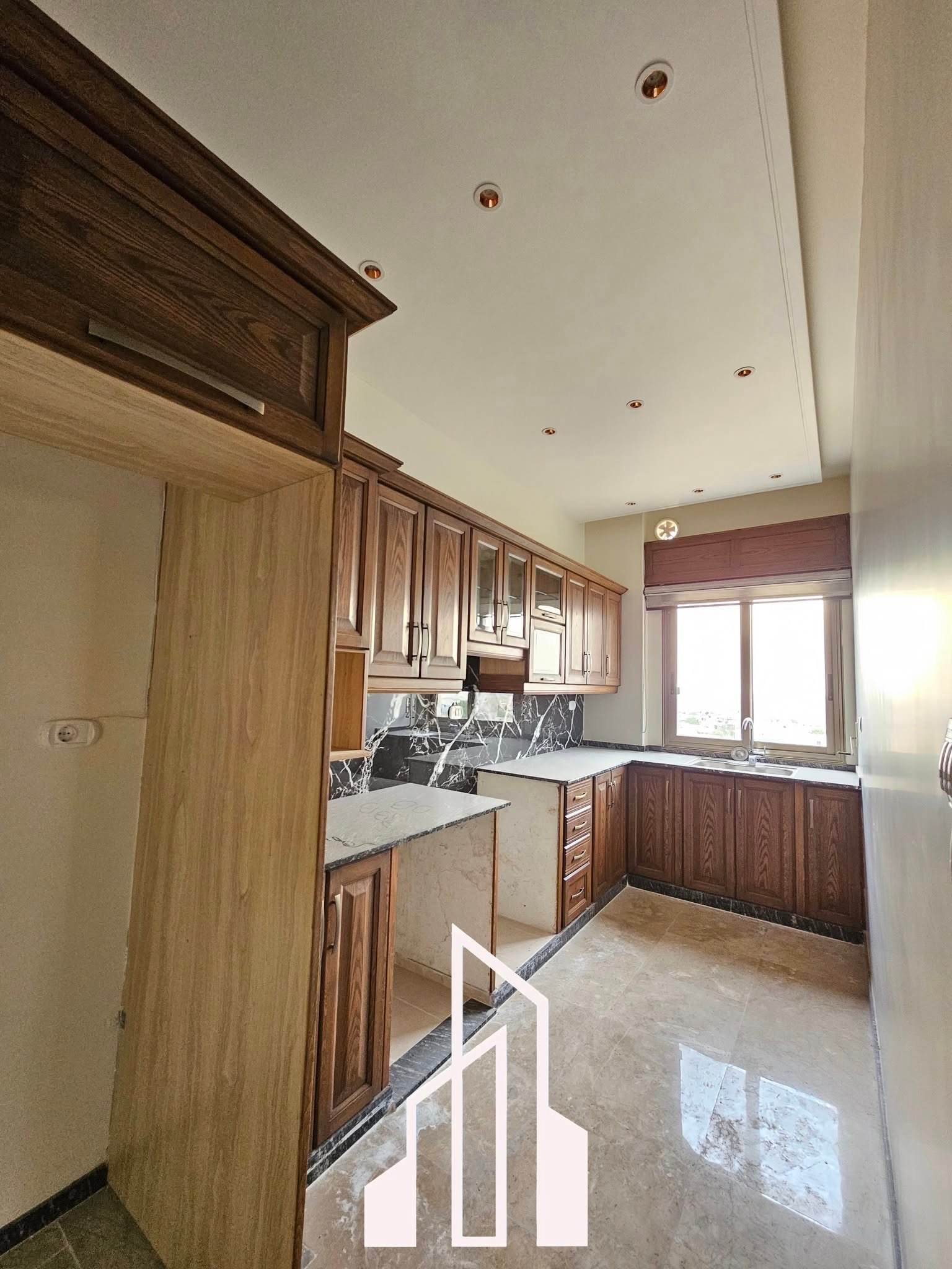 499702318_1250609503740313_1686879430853083745_n