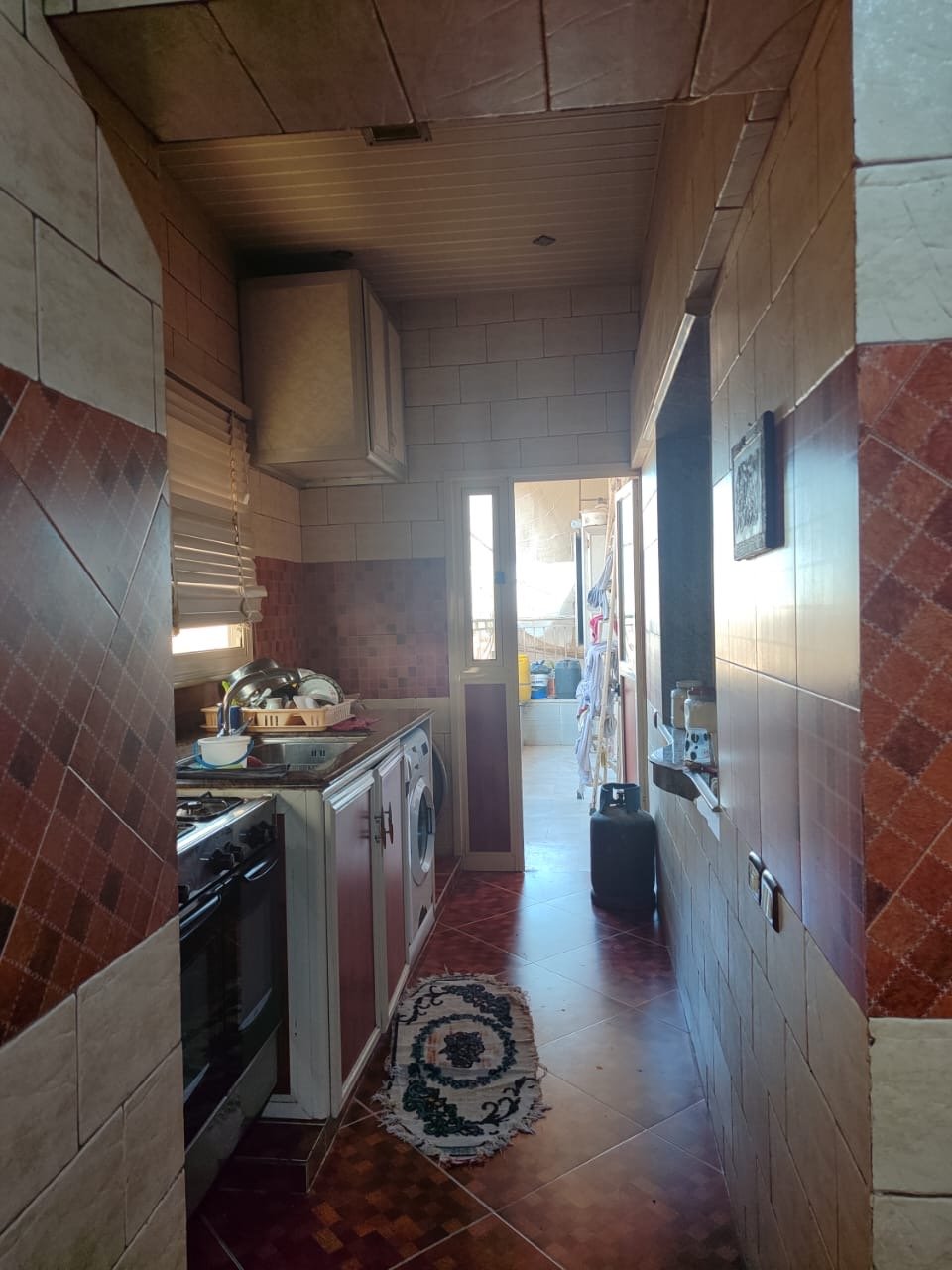 2b12e3b9-359c-413c-b7f8-b3a76ac3d935