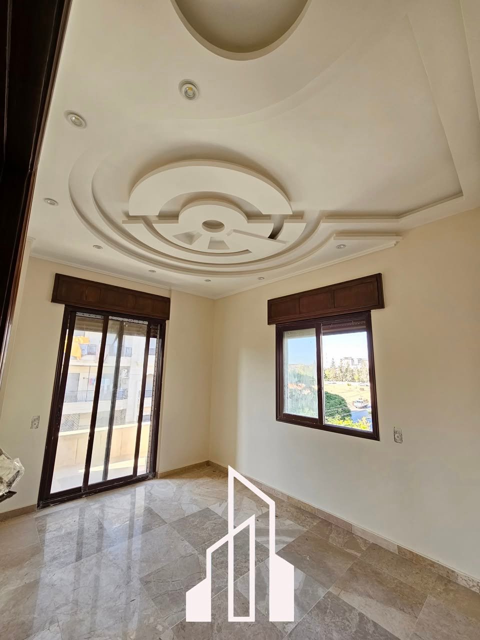 518375063_1300793715388558_4661979861713571149_n