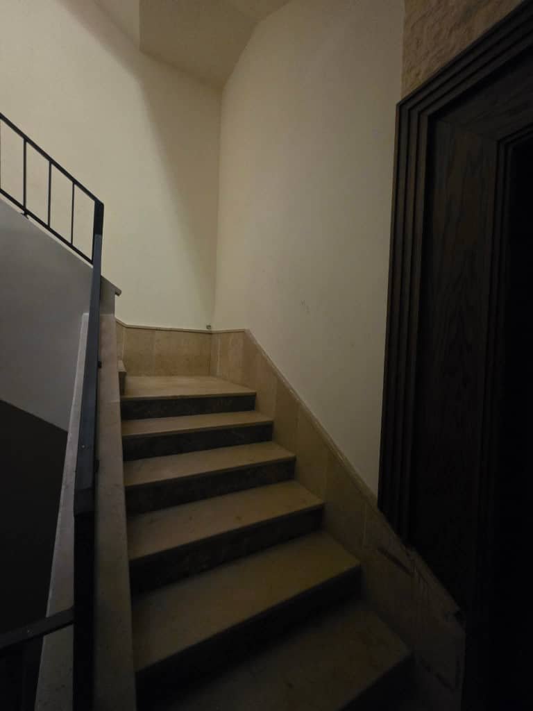 22156b0d-4e9e-4078-bb42-994396a9bbd6