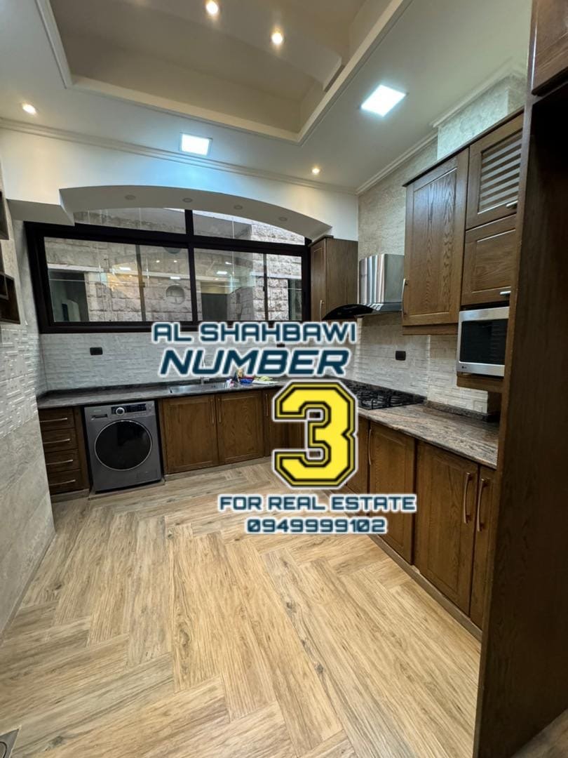 8cb7de24-0334-4fe1-a49a-a3e0254a15e5